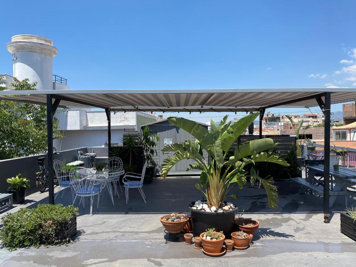 Monastiraki #Wallsfree Citycenter- Unspoiled Athens Apartments Bagian luar foto
