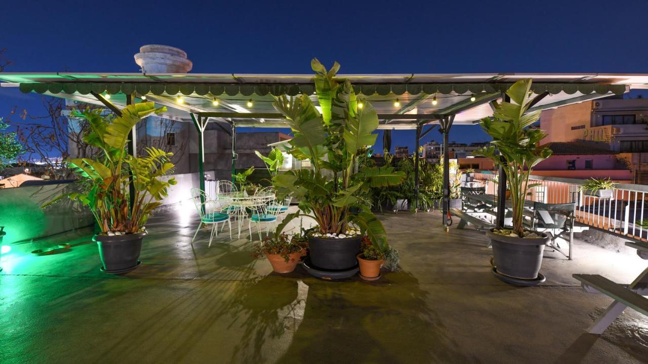 Monastiraki #Wallsfree Citycenter- Unspoiled Athens Apartments Bagian luar foto