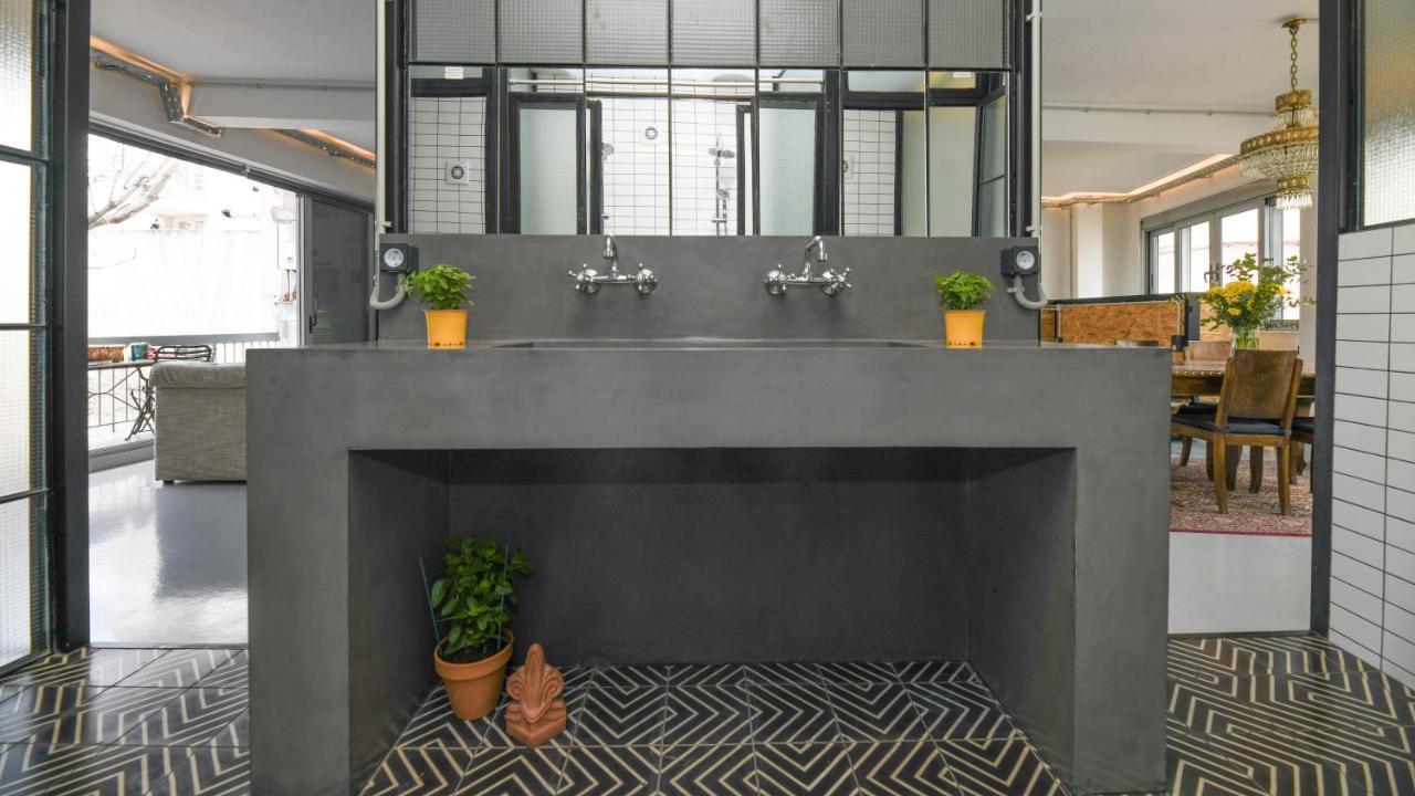 Monastiraki #Wallsfree Citycenter- Unspoiled Athens Apartments Bagian luar foto