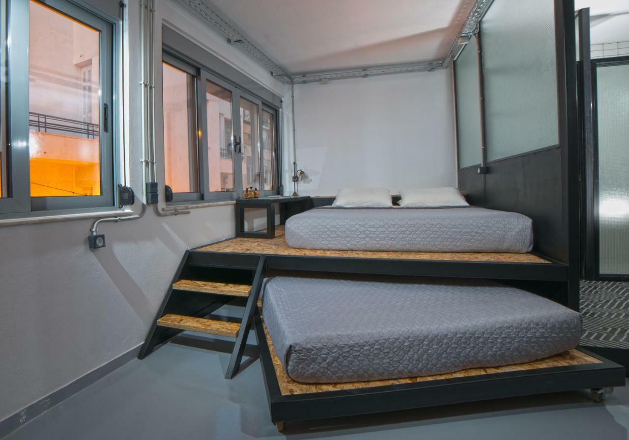 Monastiraki #Wallsfree Citycenter- Unspoiled Athens Apartments Bagian luar foto