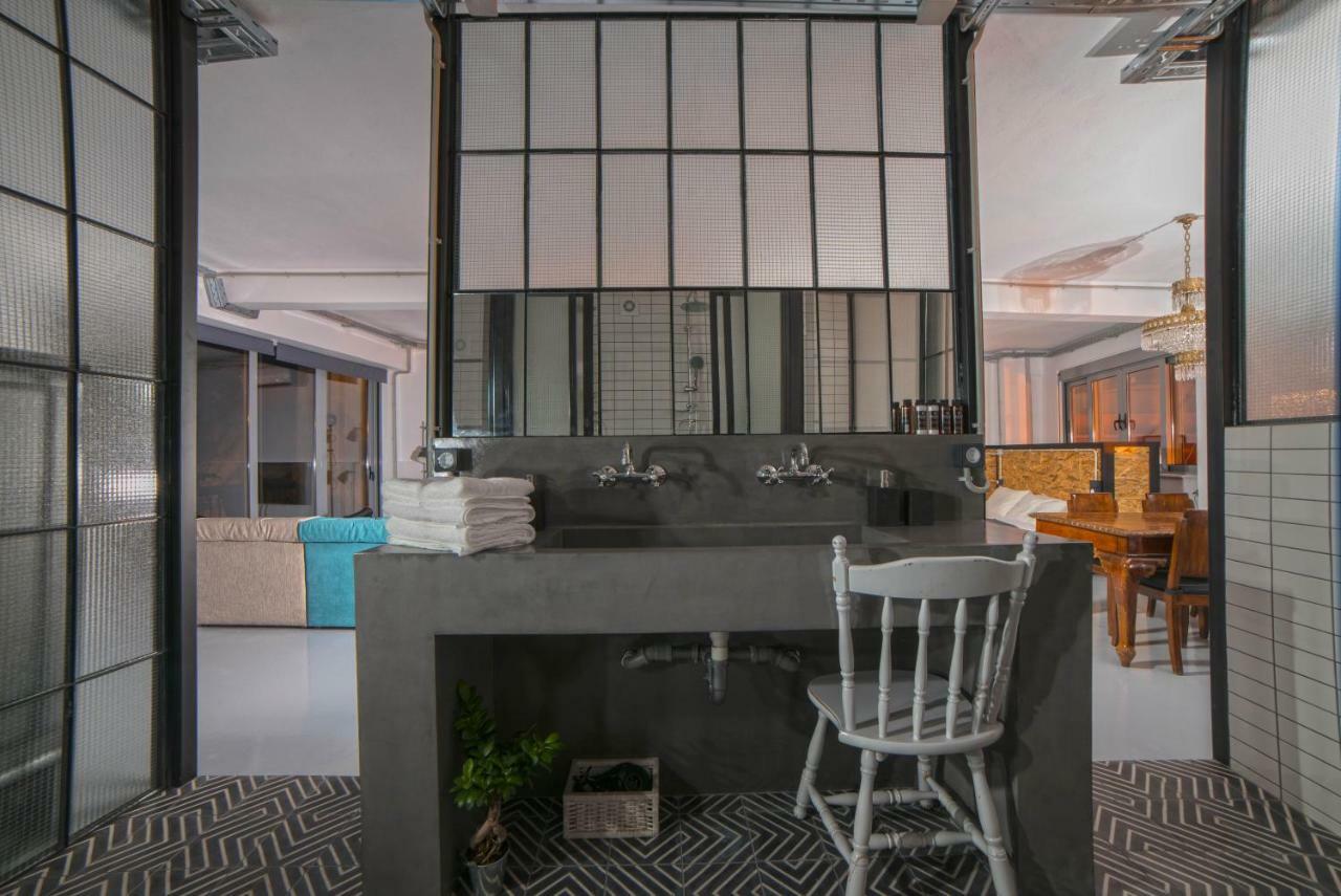 Monastiraki #Wallsfree Citycenter- Unspoiled Athens Apartments Bagian luar foto